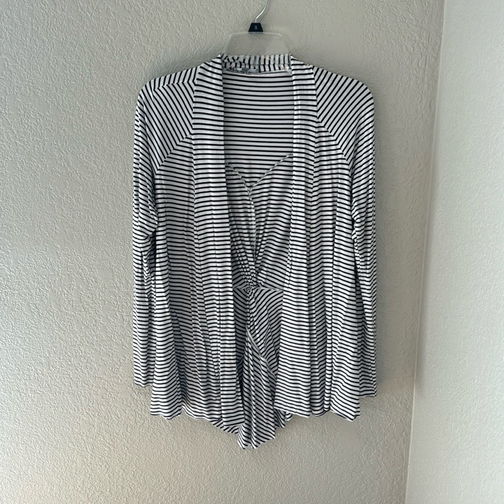 Jersey material - super soft! Black and white cardigan
